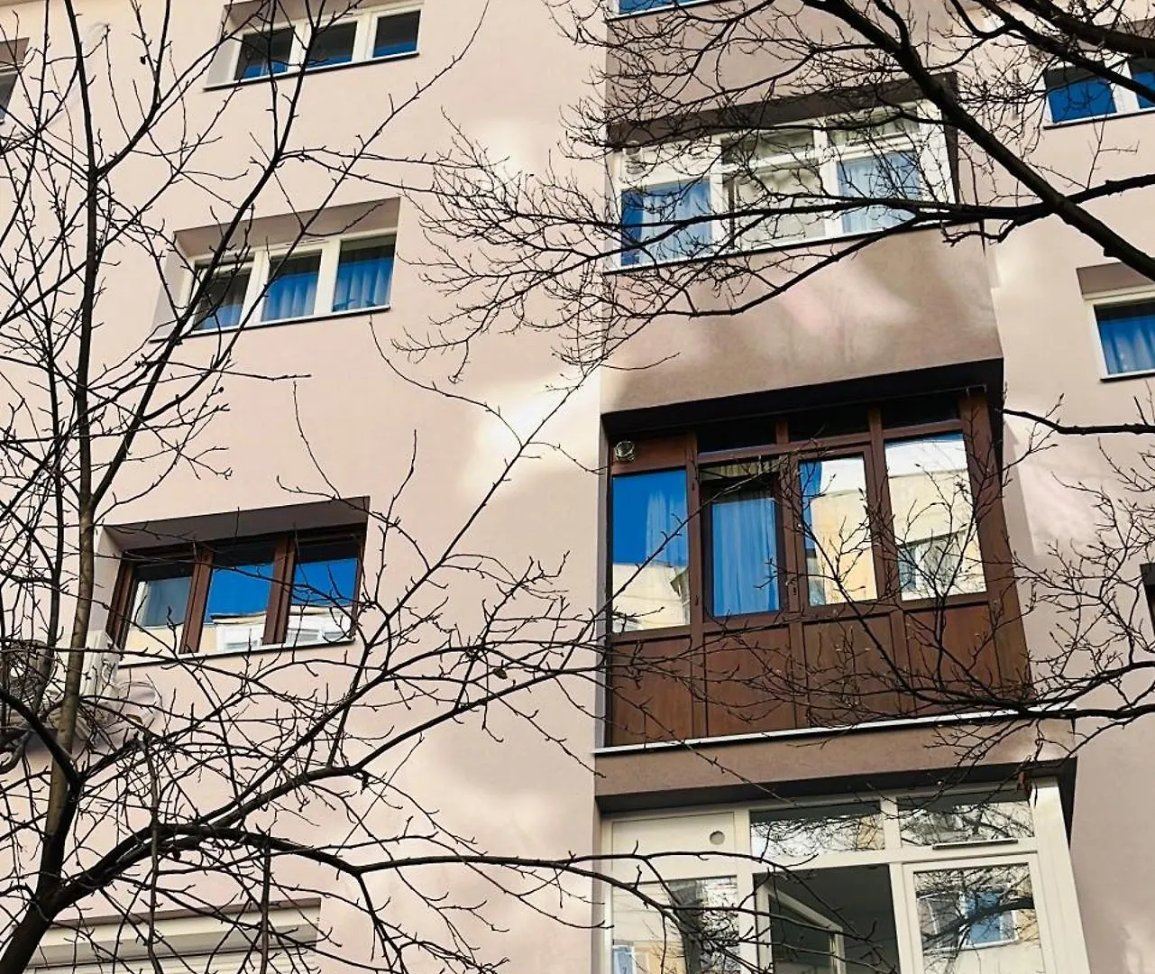 Emerald Apartment Bucharest